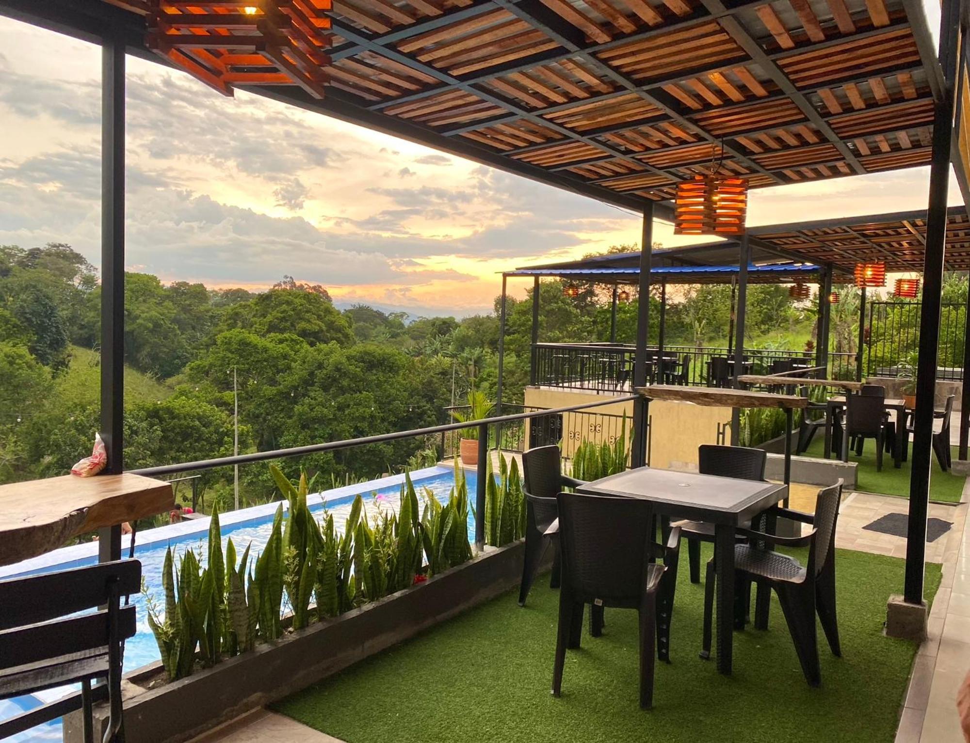 Hotel Casa Campestre Hh Quimbaya Buitenkant foto