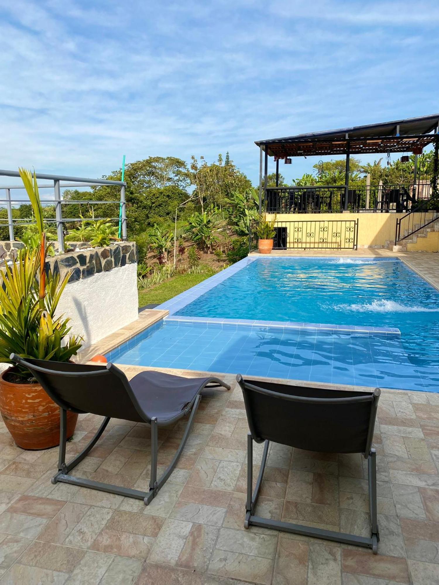 Hotel Casa Campestre Hh Quimbaya Buitenkant foto